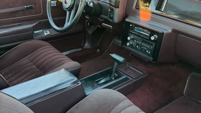 1987 Chevrolet Monte Carlo 4