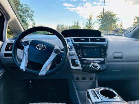 2017 Toyota Prius v