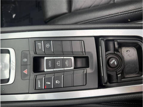 2017 Porsche 911 Carrera