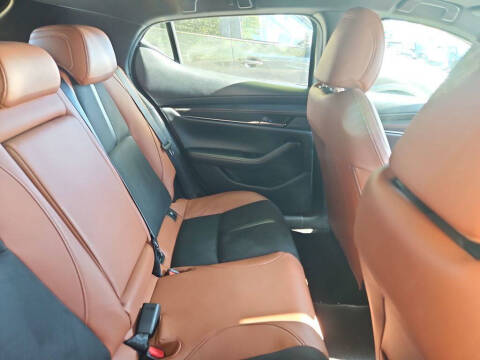 2024 Mazda Mazda3 Hatchback 2.5 Carbon Turbo