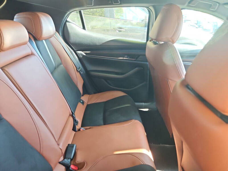 2024 Mazda Mazda3 Hatchback 2.5 Carbon Turbo