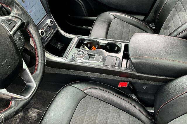 2021 Ford Edge ST-Line