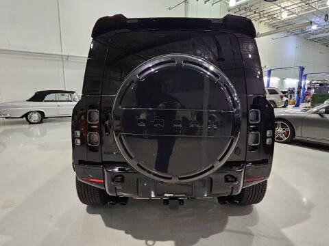 2024 Land Rover Defender 110