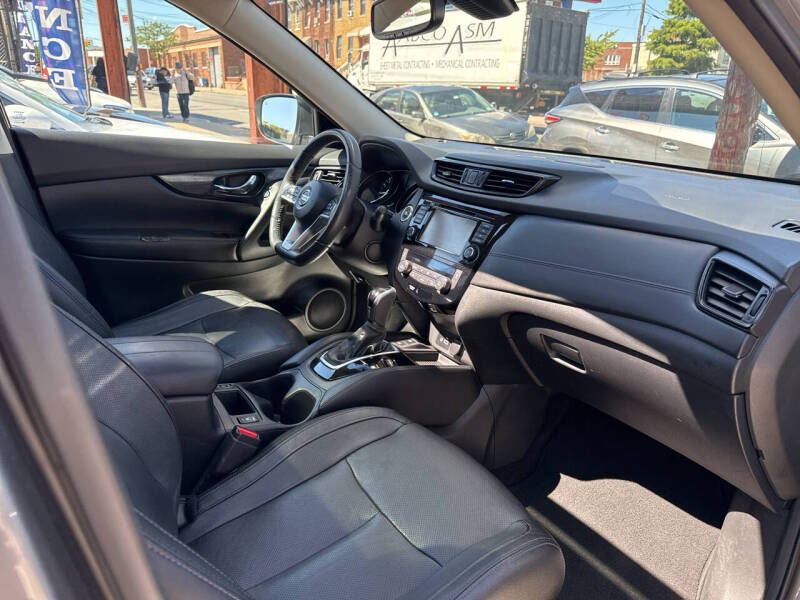 2020 Nissan Rogue SL