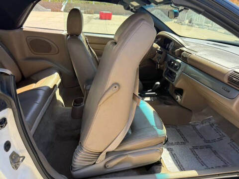 2004 Chrysler Sebring GTC