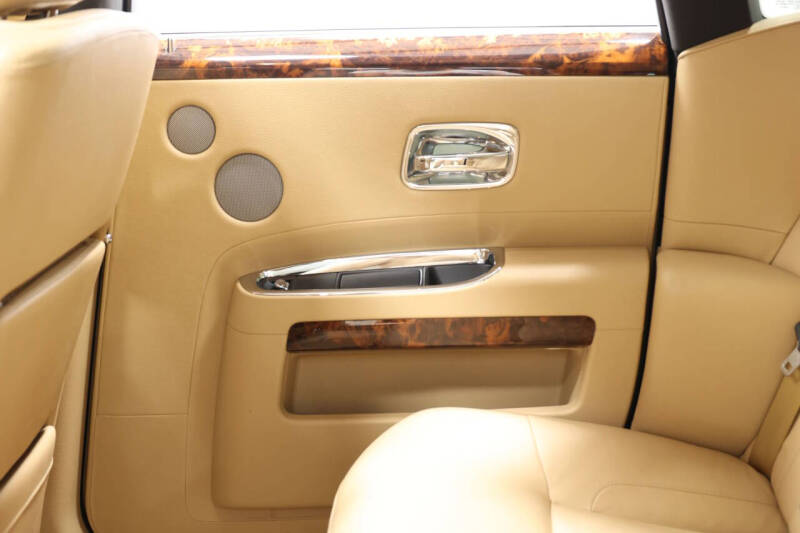 2010 Rolls-Royce Ghost