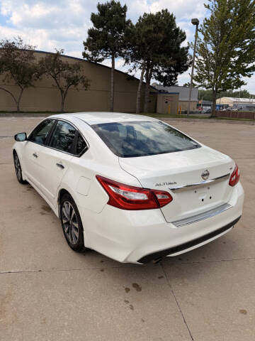 2017 Nissan Altima 2.5 SV