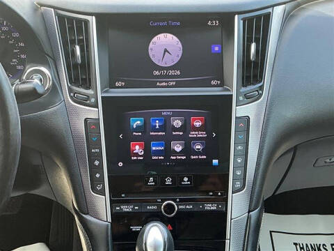 2015 Infiniti Q50