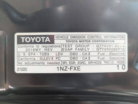 2016 Toyota Prius c Two