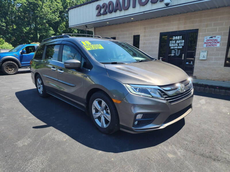 2018 Honda Odyssey EX-L photo 3