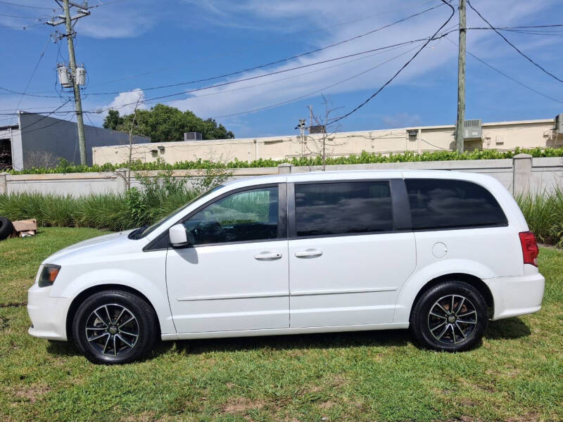2017 Dodge Grand Caravan SE