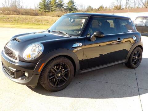 2013 MINI Hardtop for sale at Automotive Locator- Auto Sales in Groveport OH