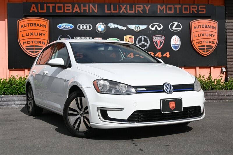 2016 Volkswagen e-Golf SE
