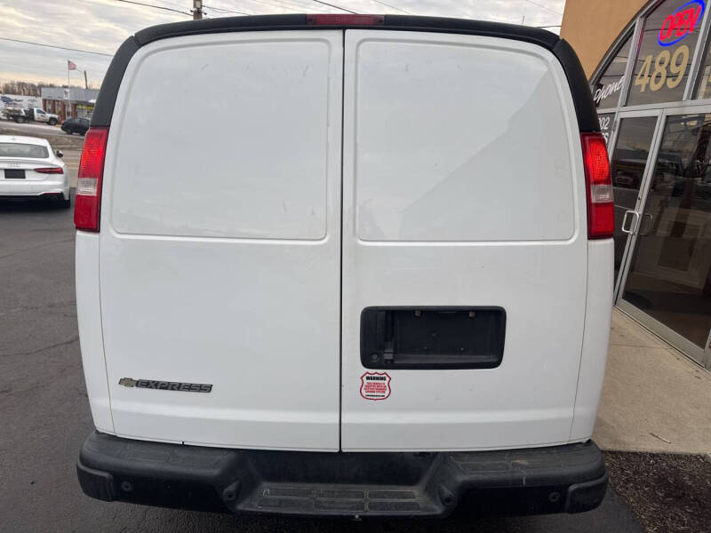 2018 Chevrolet Express 3500