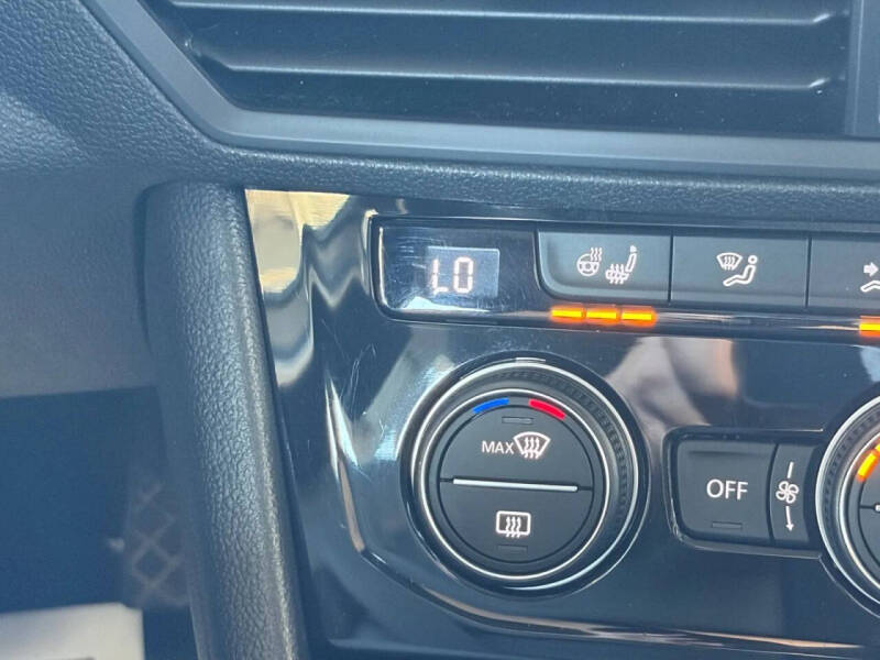 2019 Volkswagen Jetta SEL