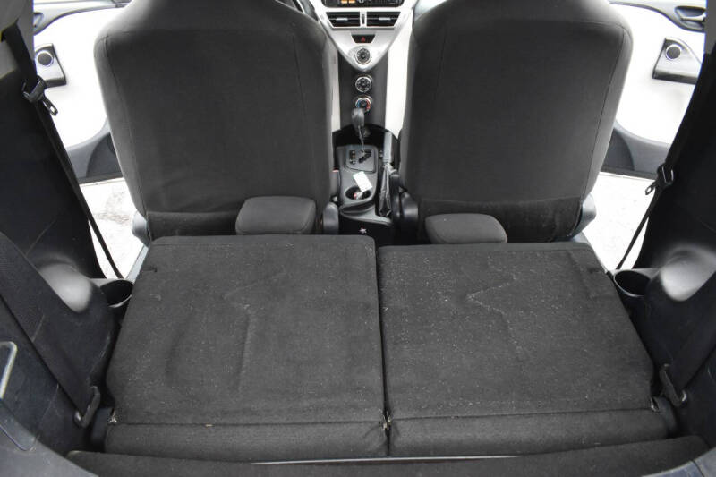 2013 Scion iQ