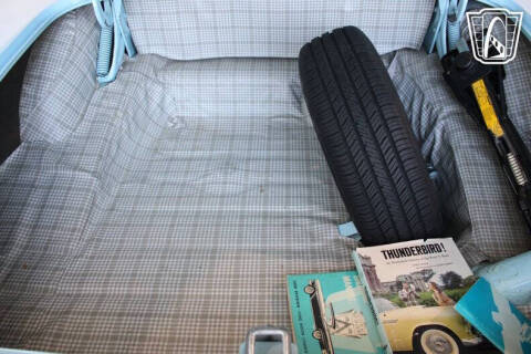 1957 Ford Thunderbird