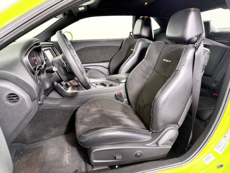 2015 Dodge Challenger SRT Hellcat
