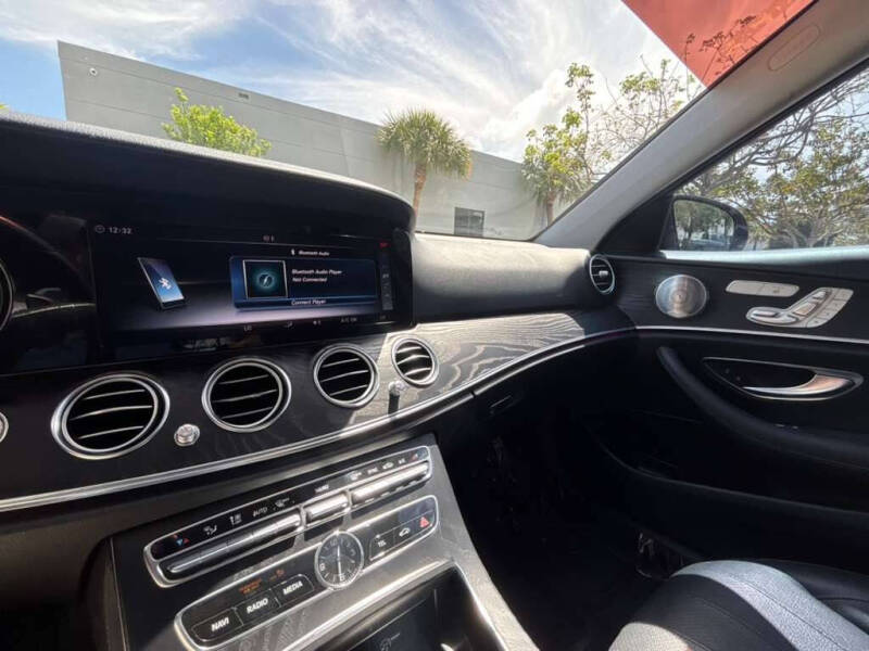 2018 Mercedes-Benz E-Class E 300