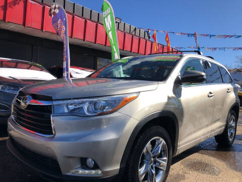 2014 Toyota Highlander for sale at Duke City Auto LLC in Gallup NM