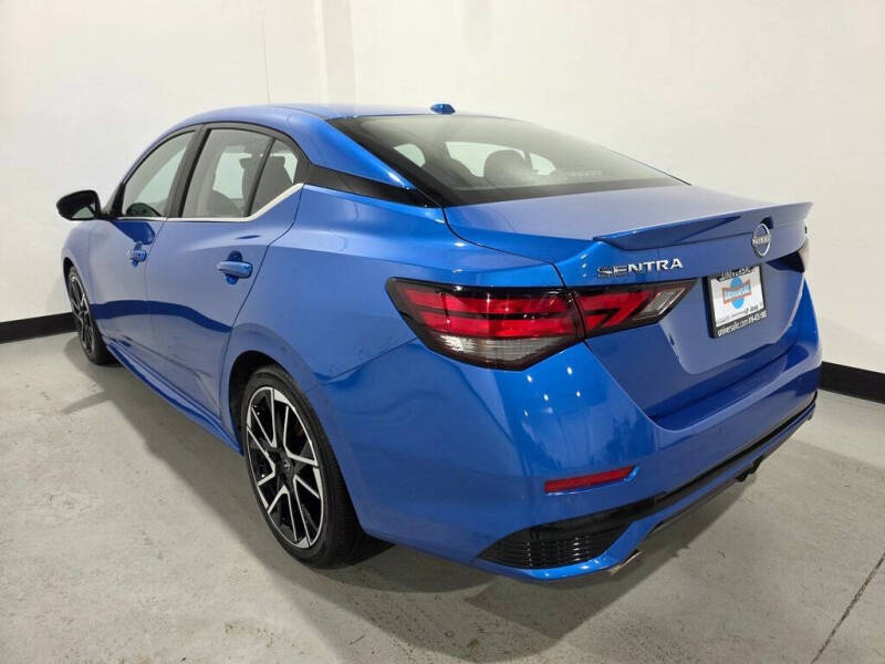 2025 Nissan Sentra SR