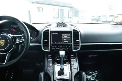 2016 Porsche Cayenne