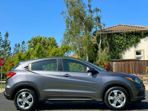 2020 Honda HR-V for sale at California Diversified Venture in Livermore CA