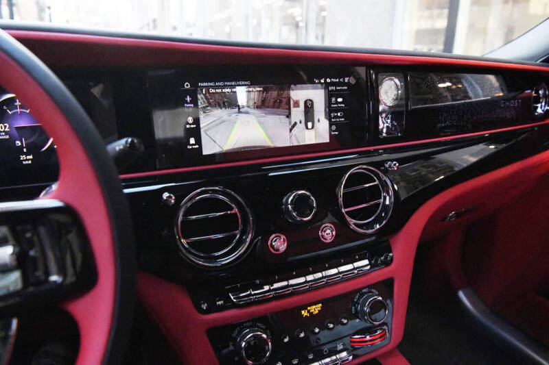 2025 Rolls-Royce Ghost