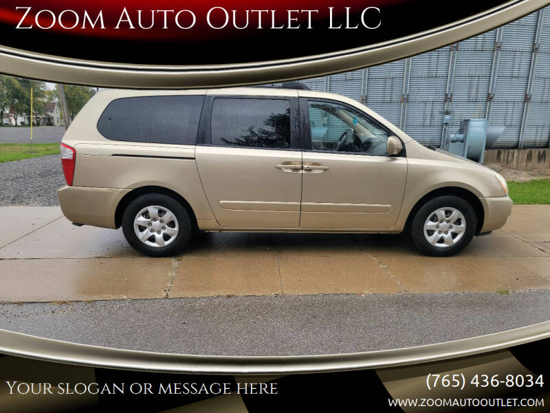 2008 Kia Sedona for sale at Zoom Auto Outlet LLC in Thorntown IN