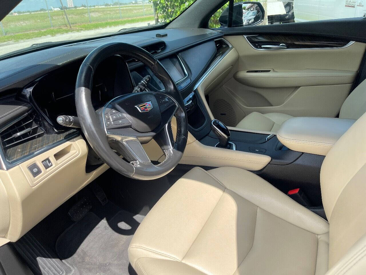 2019 CADILLAC XT5 SUV / Crossover - $19,900