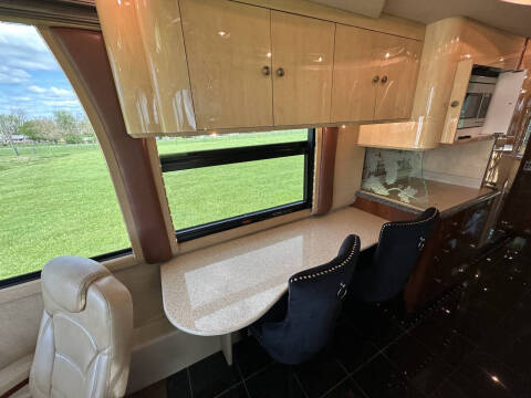 2001 Prevost Liberty