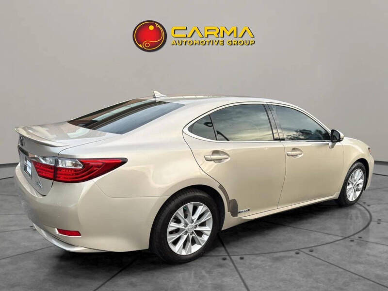 2014 Lexus ES 300h