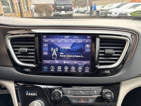 2019 Chrysler Pacifica Touring L