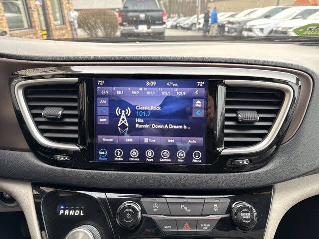 2019 Chrysler Pacifica Touring L