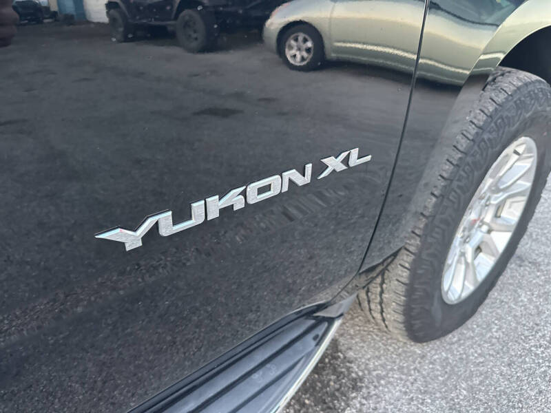 2018 GMC Yukon XL SLE