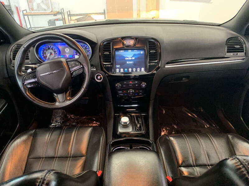 2021 Chrysler 300 S V6