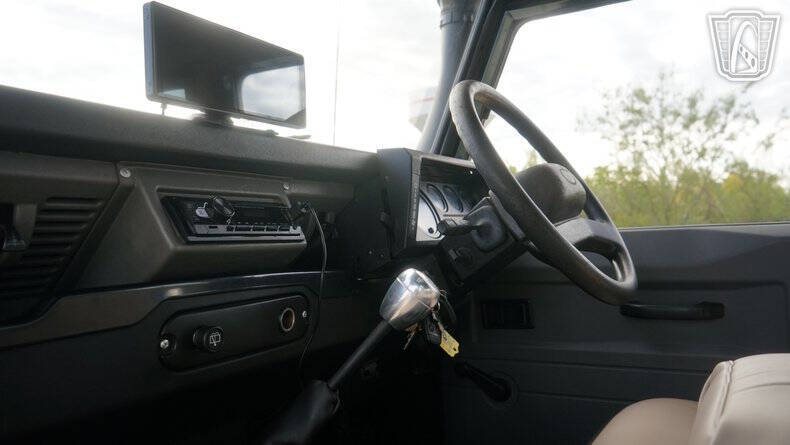 1999 Land Rover Defender