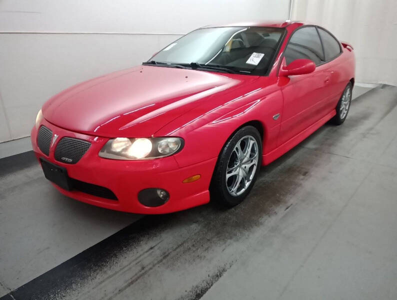 2004 Pontiac GTO Base's photo