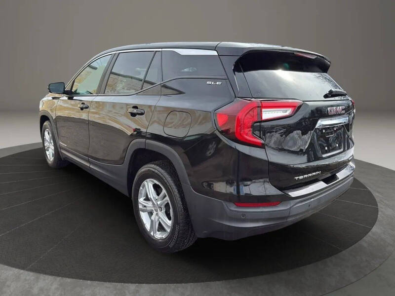 2022 GMC Terrain SLE