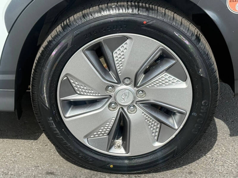 2020 Hyundai Kona Electric SEL