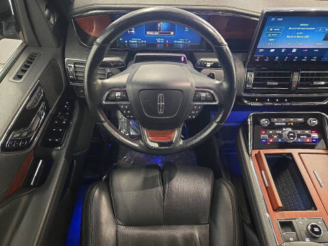 2023 Lincoln Navigator L Reserve