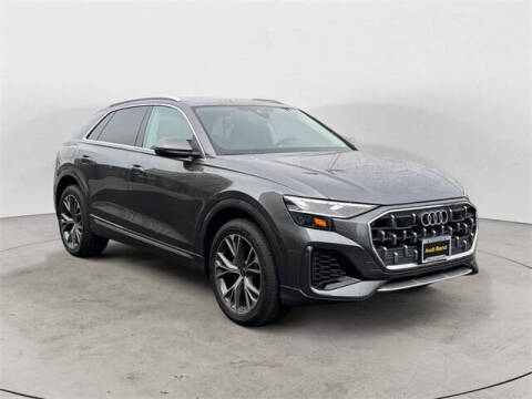 2026 Audi Q8 quattro Premium 55 TFSI