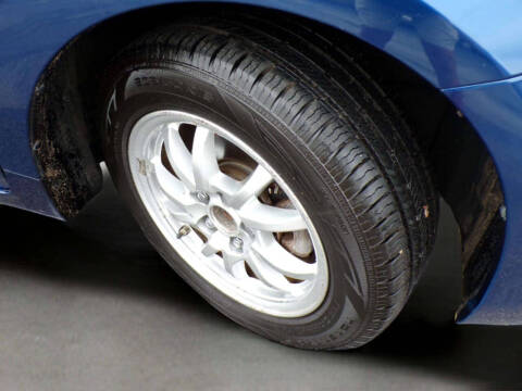 2012 Toyota Prius v Three