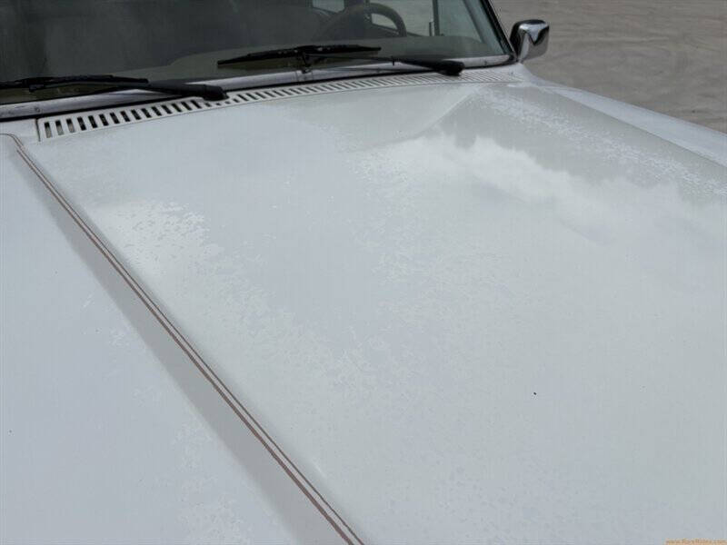 1988 Jeep Grand Wagoneer