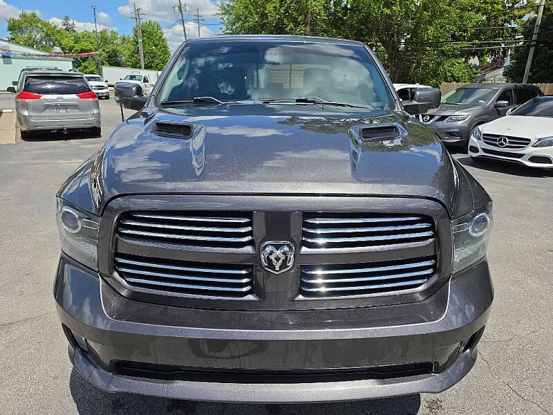 2016 RAM 1500 Sport