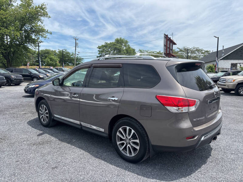 2013 Nissan Pathfinder SL