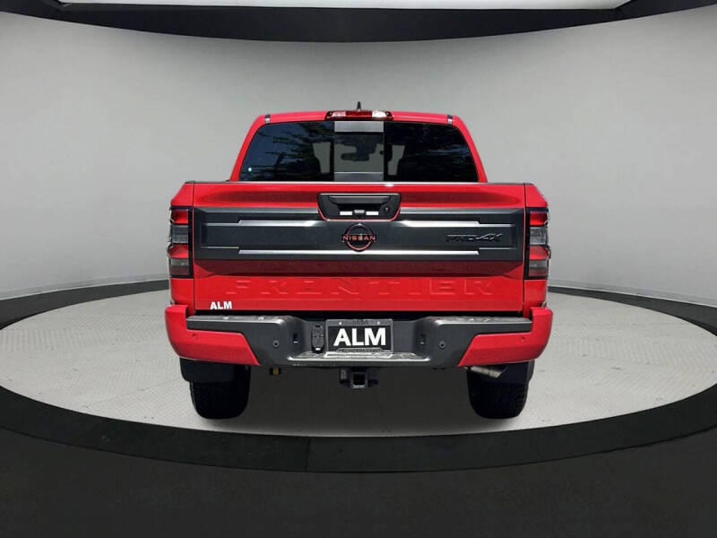 2025 Nissan Frontier PRO-4X