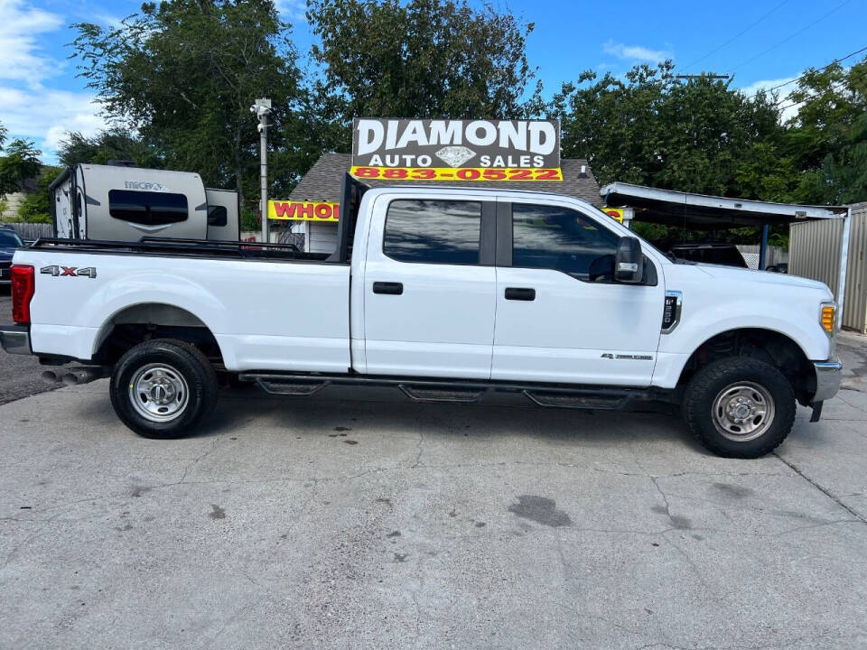 2017 Ford F-250 Super Duty XL's photo