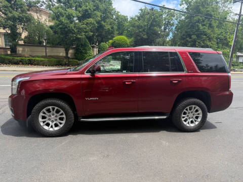 2017 GMC Yukon SLT