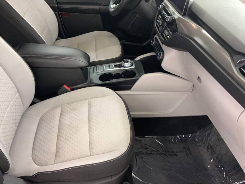 2023 Ford Escape Hybrid Active